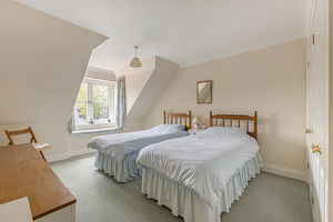 Photo 17- click for photo gallery